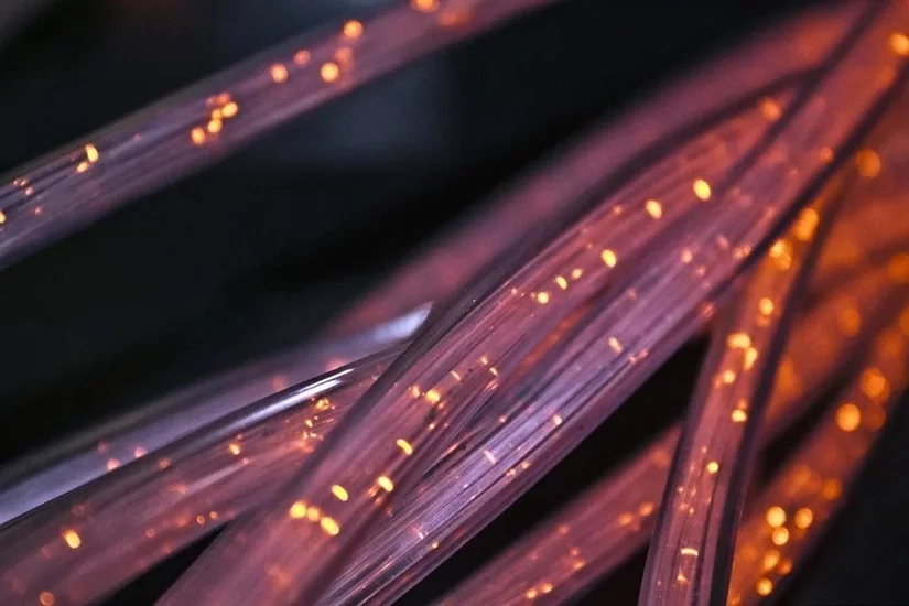 Accordo Iliad-Fastweb: la fibra Iliad sulla rete Fastweb