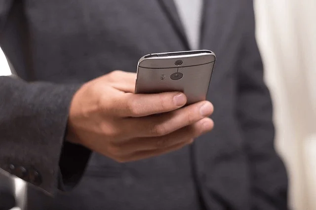 SOS Ricarica Vodafone: Numero, Come Farla e Costi