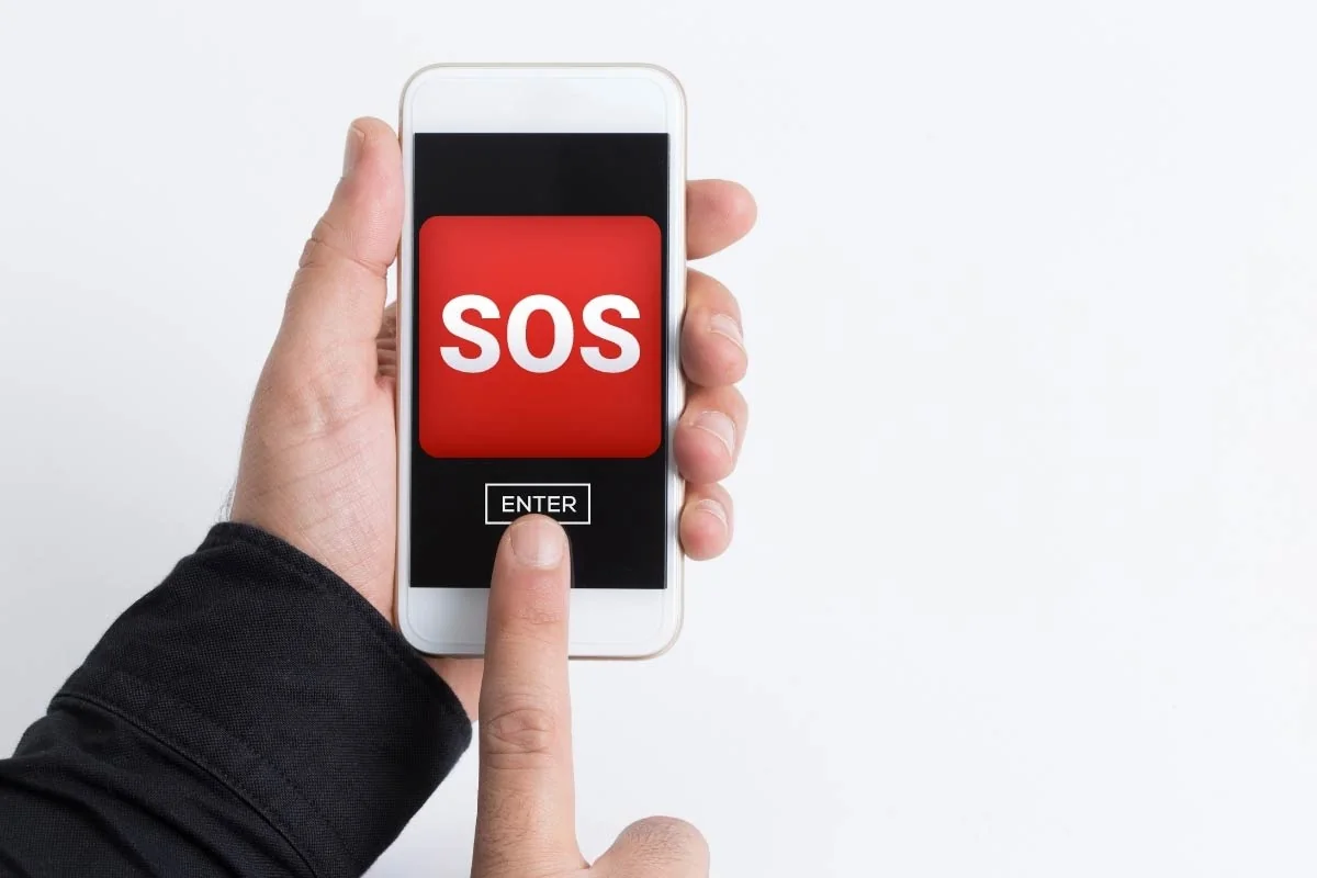 SOS Ricarica TIM, Vodafone e WindTre: come funziona, numeri e costi