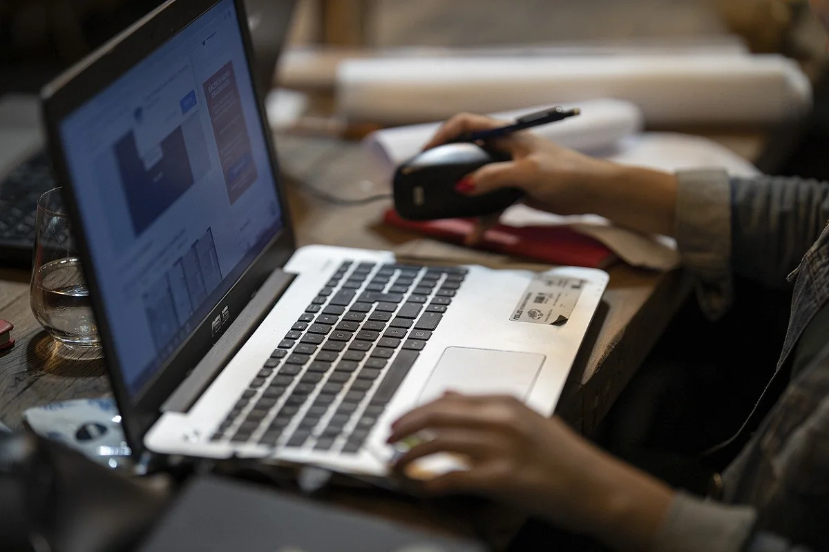 Connessione Internet FWA: Cos'è, Copertura, Velocità, Offerte